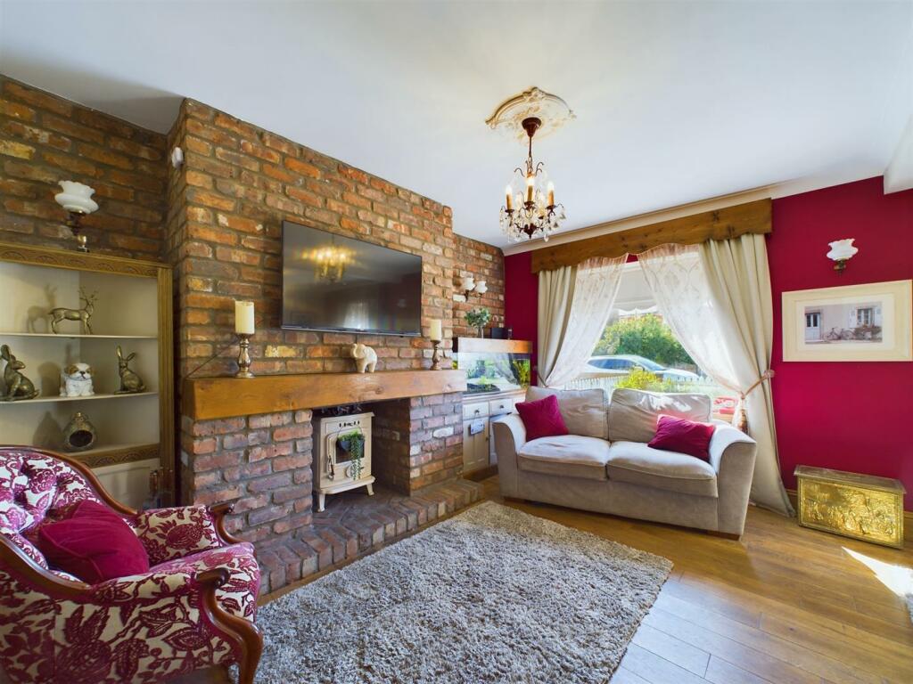 Lounge:
