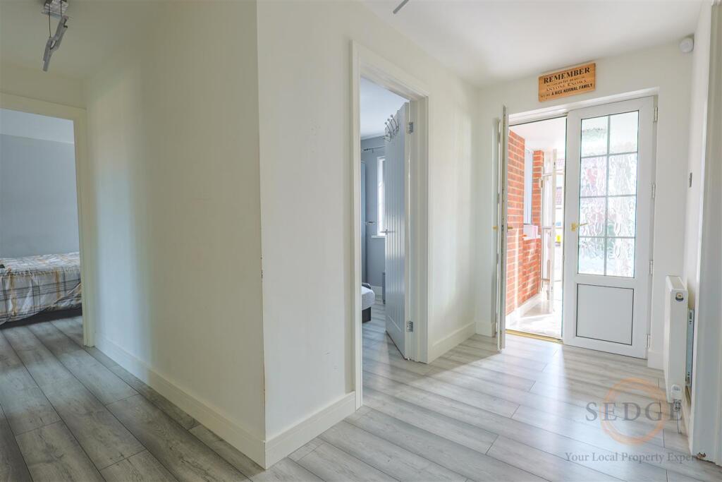 33 tilney-04.jpg