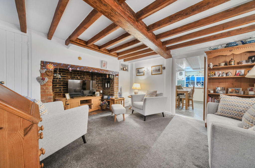 1375702-3-691265c...