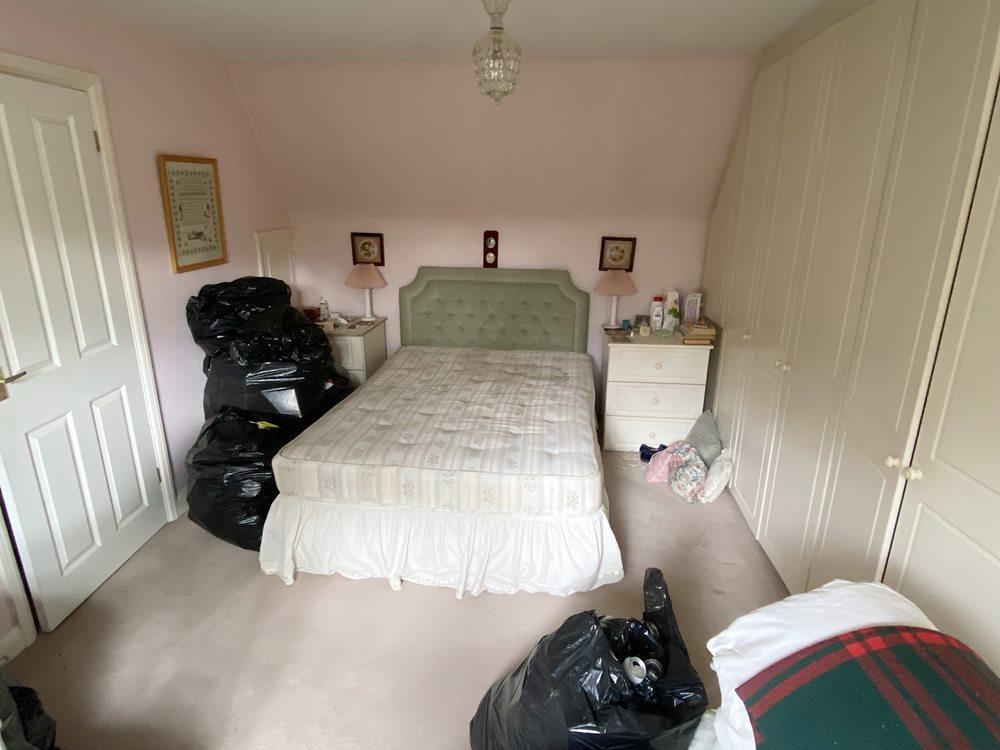 bed3.jpg