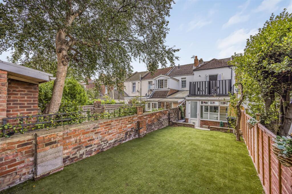 23 Leopold Street, Southsea-PorticoMarketing-SoldB