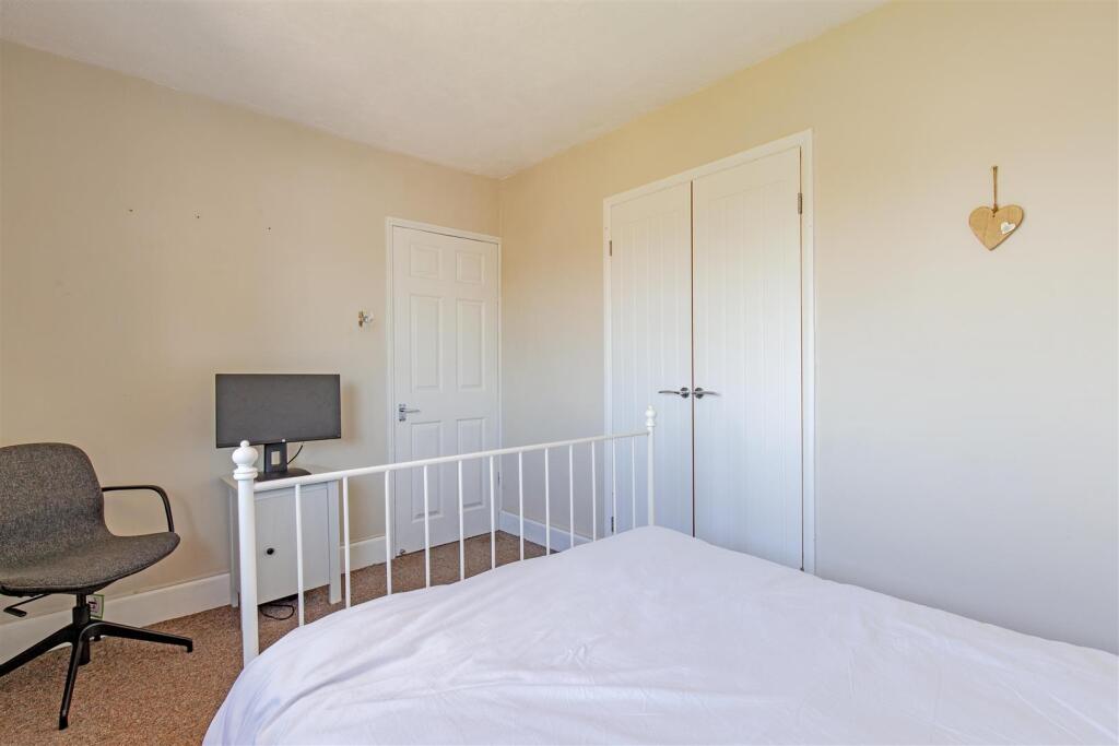 Bedroom 2-3.jpg