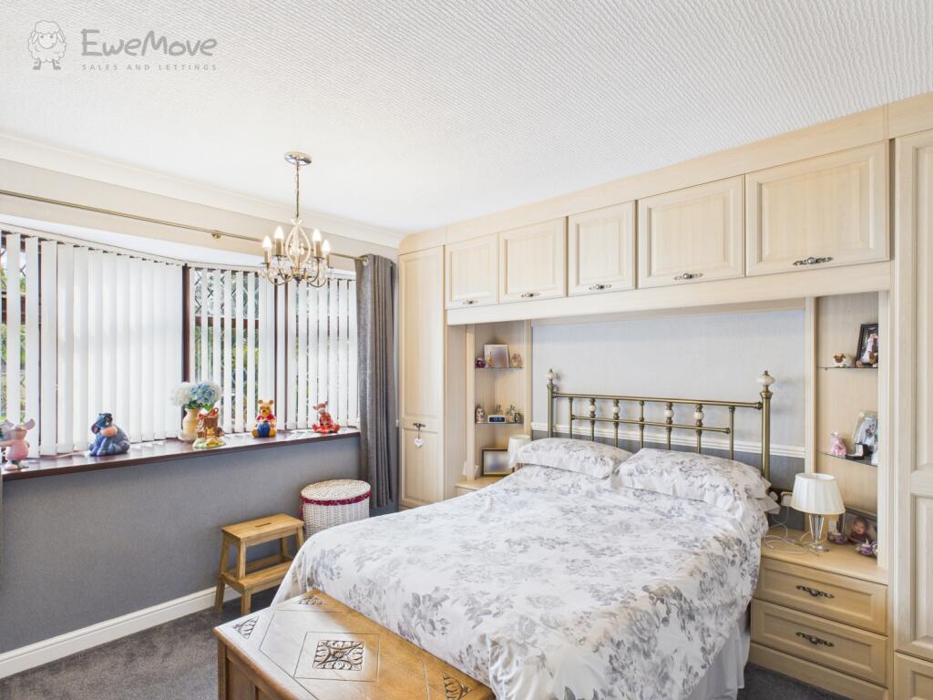 CAM05065G0-PR0011-STILL010