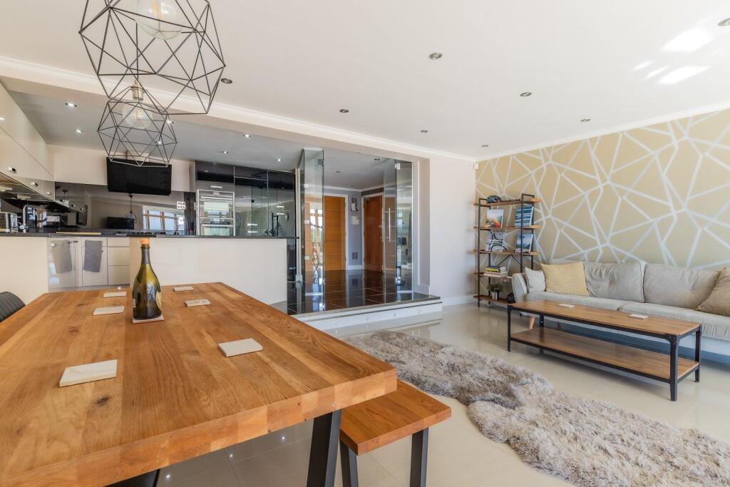 41 Lacuna House-6.jpg