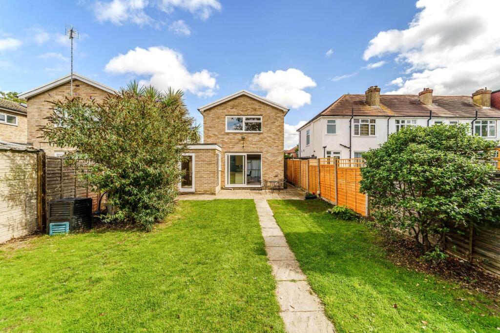 HAYMER GARDENS (6).jpg