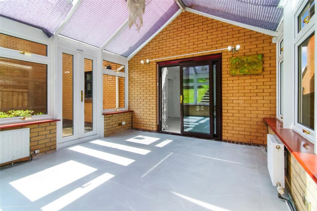 Conservatory/Sunroom