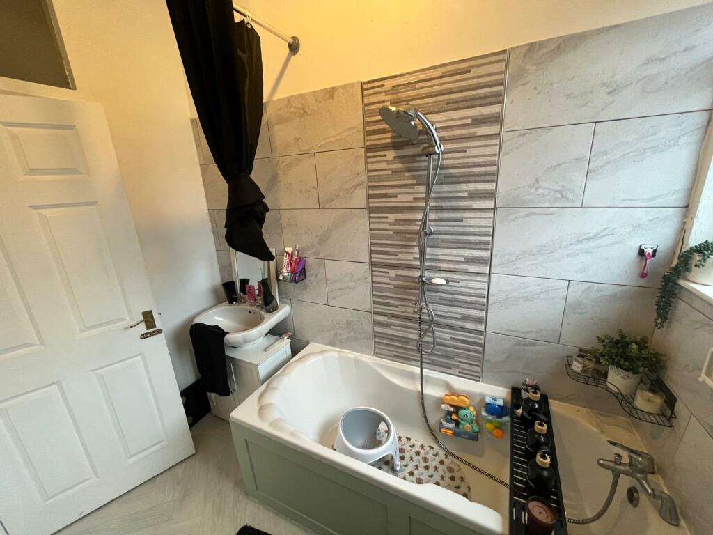 WhatsApp Image 2025-01-08 at 10.14.18 (4).jpeg