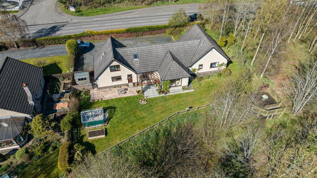 34 Melrose Road Galashiels Externals 17.JPG