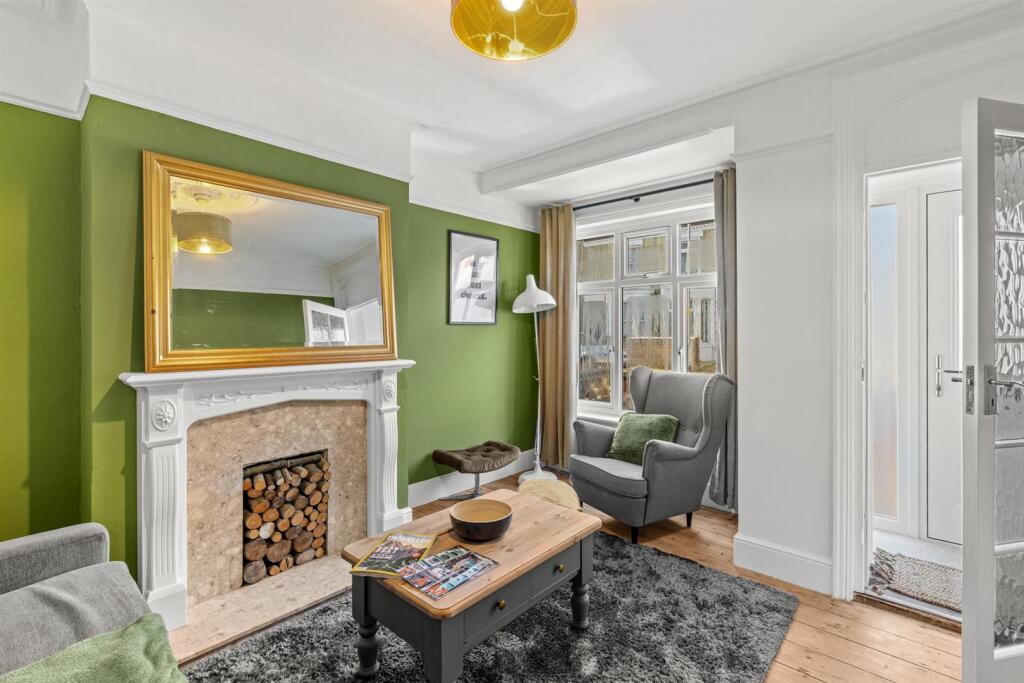 38TurnerRd-009.jpg