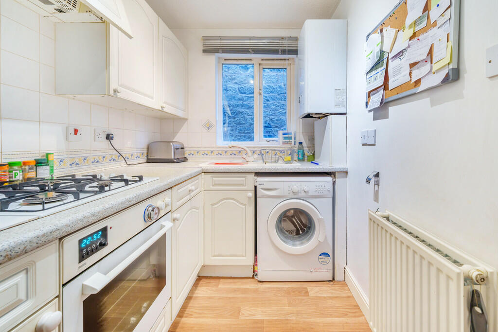 Fitted Kitchen