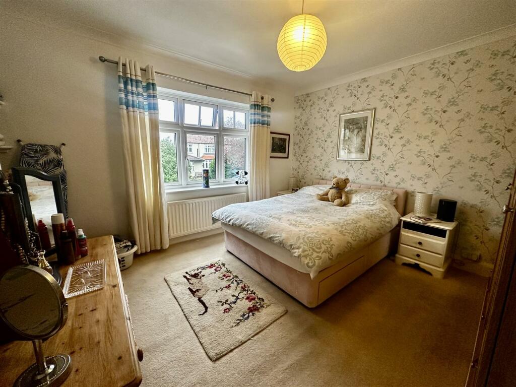 BEDROOM TWO