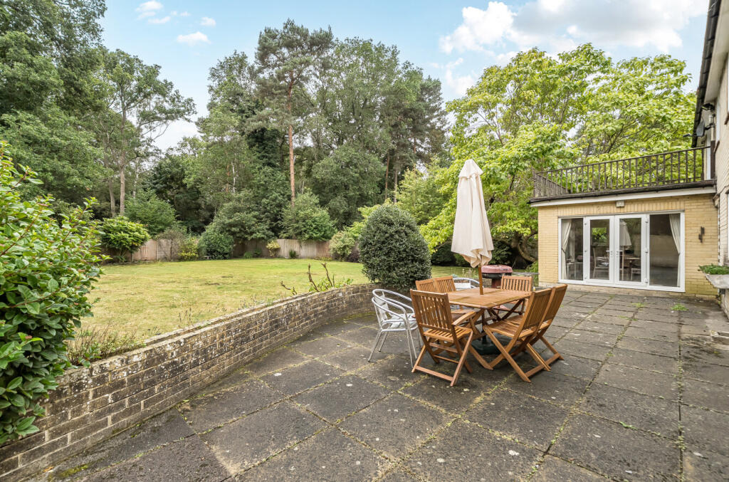 1353736-6-68c1a73...