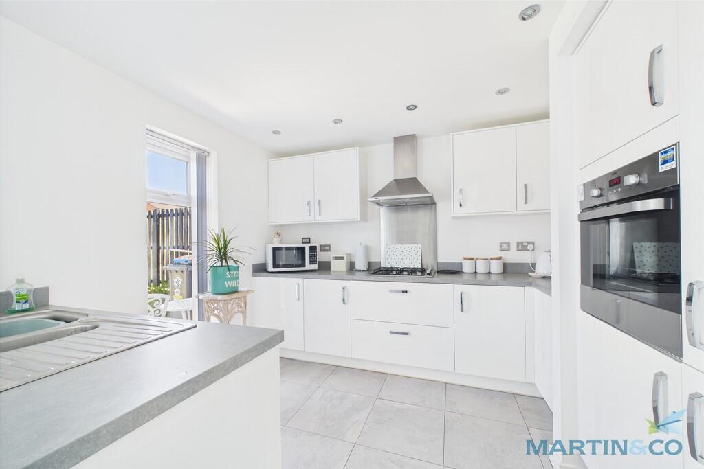 Open Plan Kithen ...