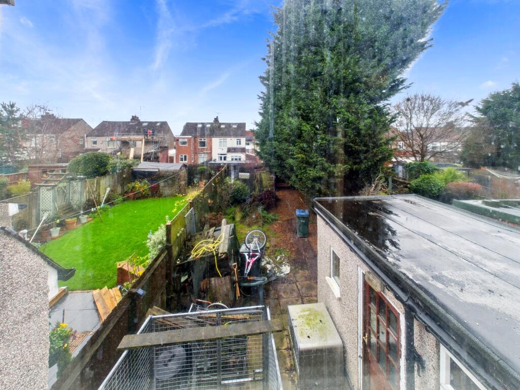 CAM05192G0-PR0189-STILL008