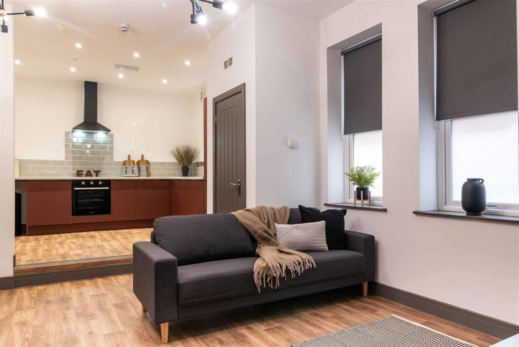 12 werburgh st low-res-13.jpg