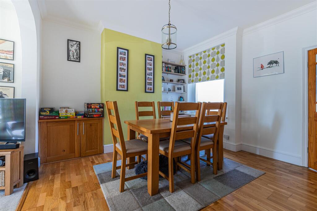 Courtenay Road 19-16.jpg