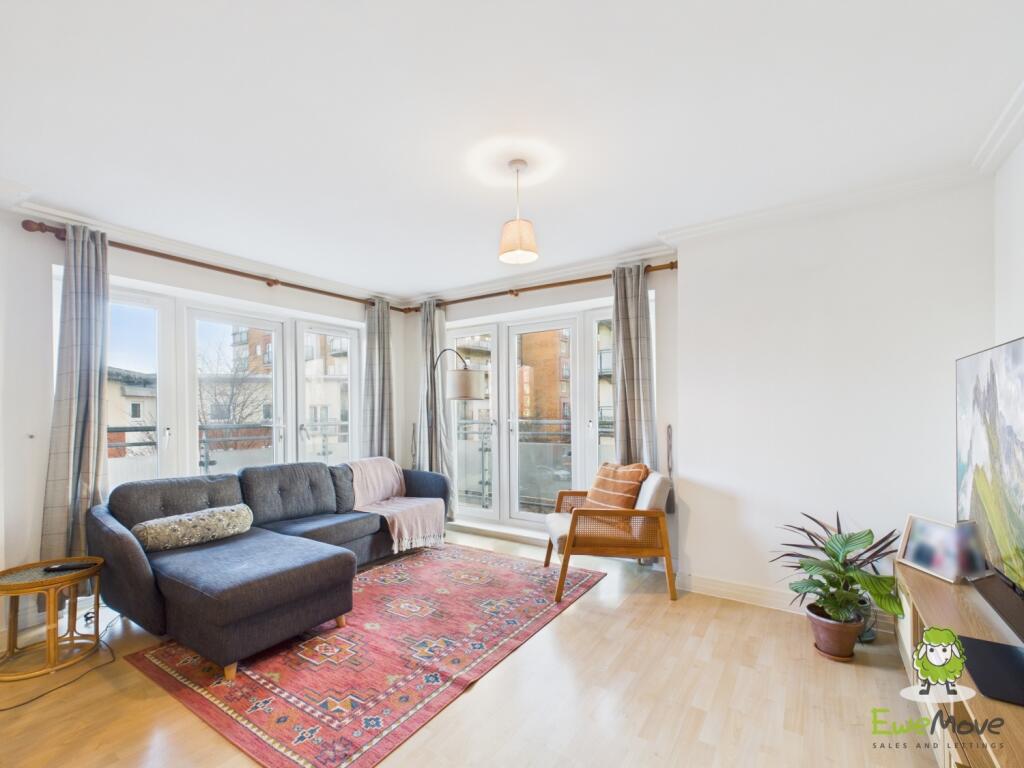 EweMove Basingstoke Winterthur Way Living Area
