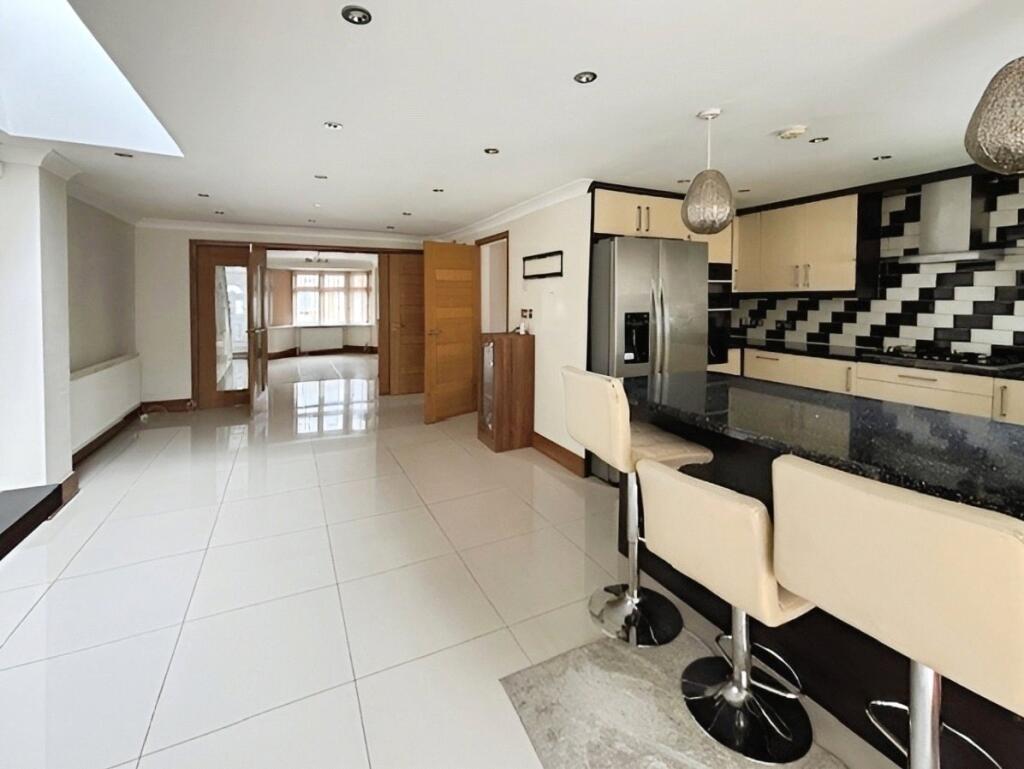 Kitchen/Living Room
