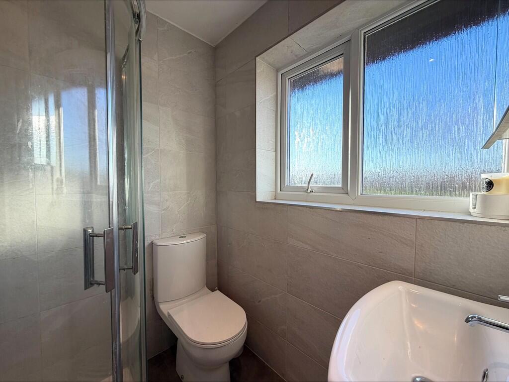 processed-E153602...