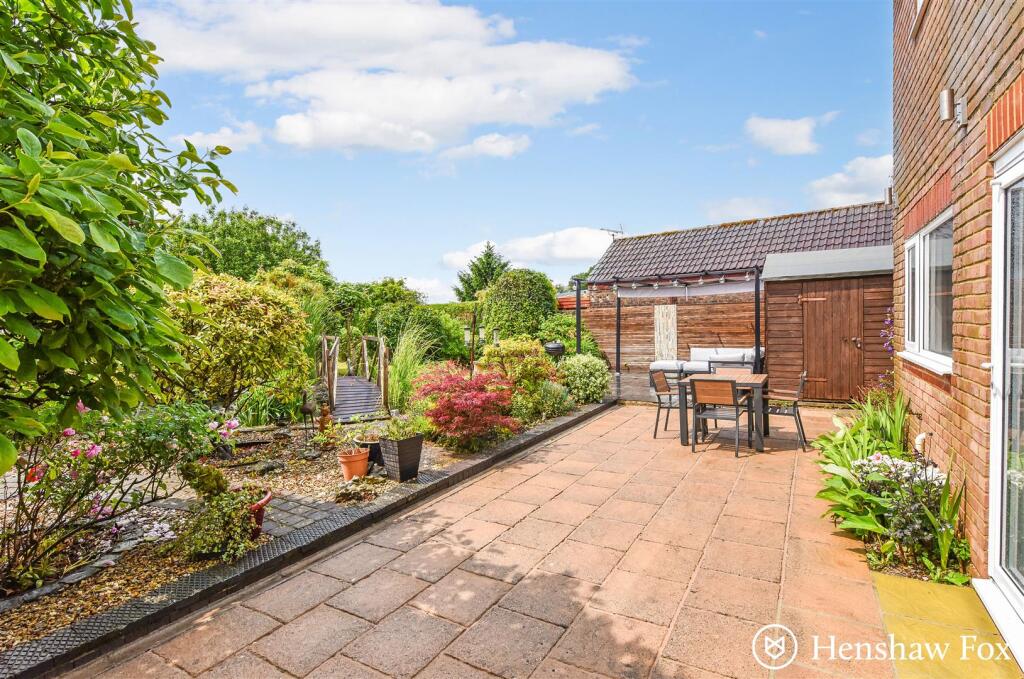 Ph5_5998340 - Copy.jpg