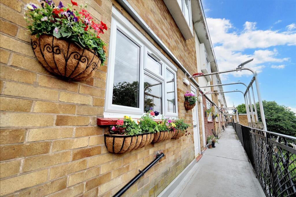 Park Road, Bedworth, CV12