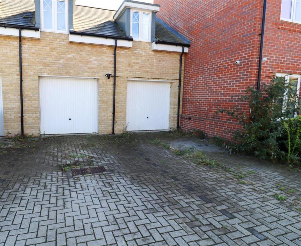 Garage &amp; Driveway