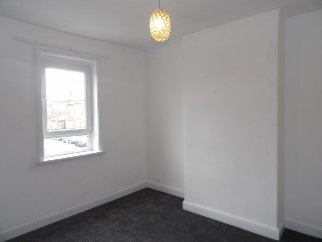 Photograph 11