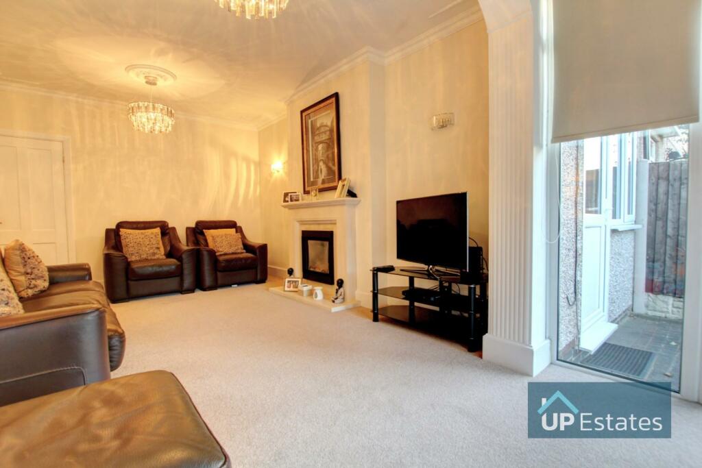 SITTING ROOM