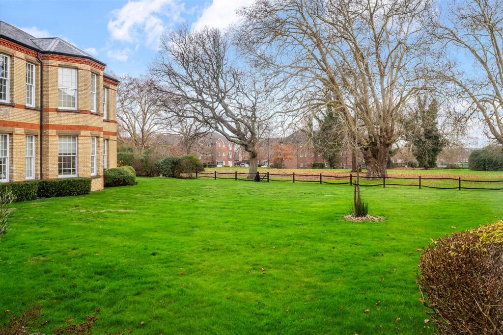 WELLESLEY HOUSE,  (2).jpg