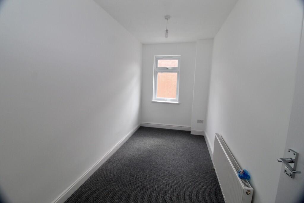 4DB46D20-E009-45B...