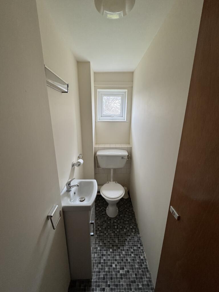 67 Dev Ct - wc