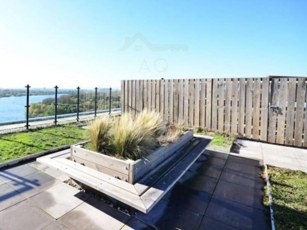 Roof Terrace 