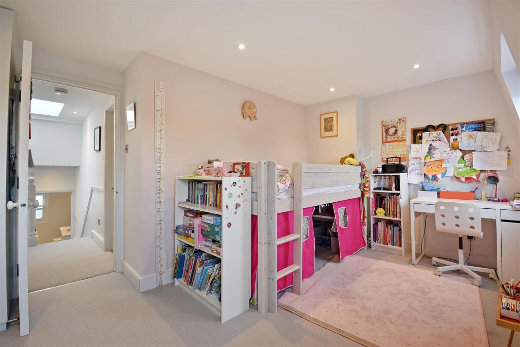 Carthew Road - BedroomD.JPG