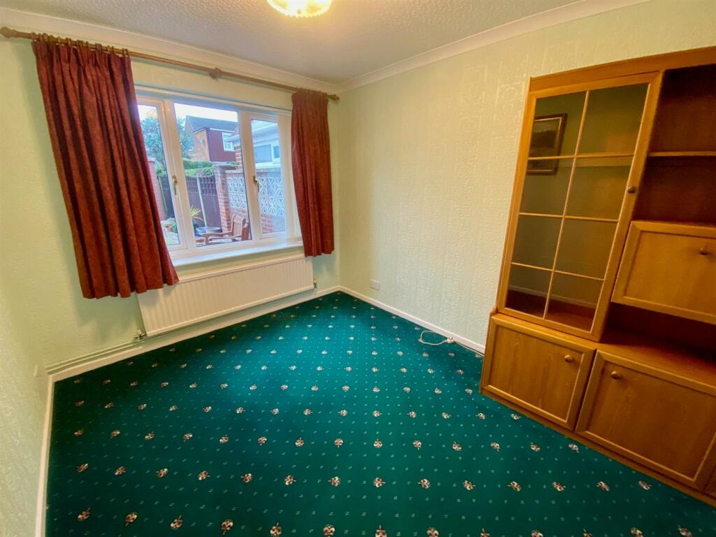 meadow lane 16 new lounge 2.jpg