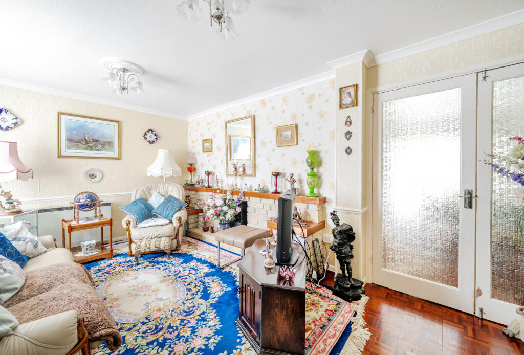 1310347-8-685022a...