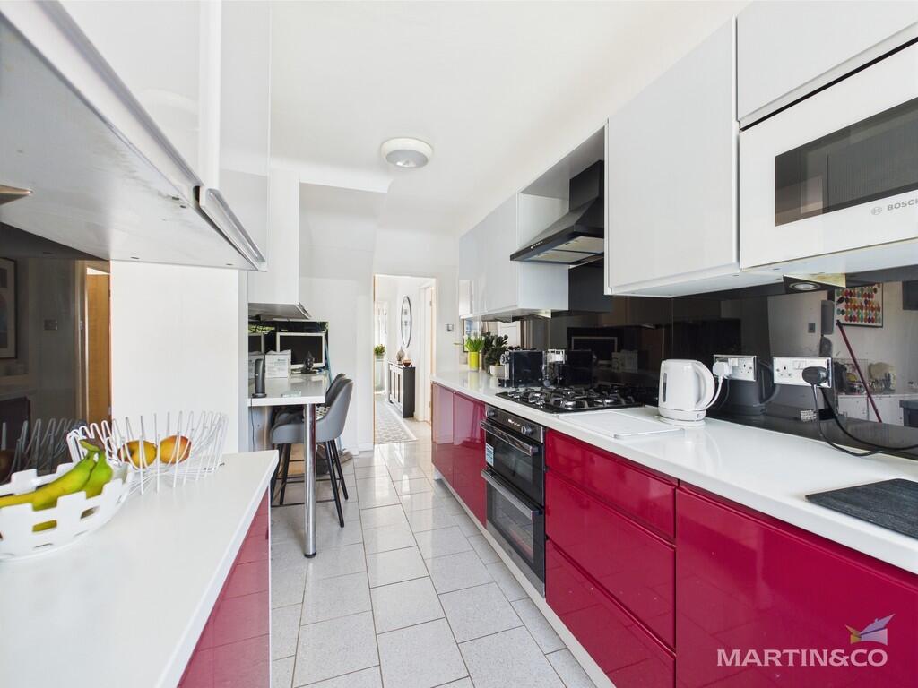 CAM03111G0-PR0321...