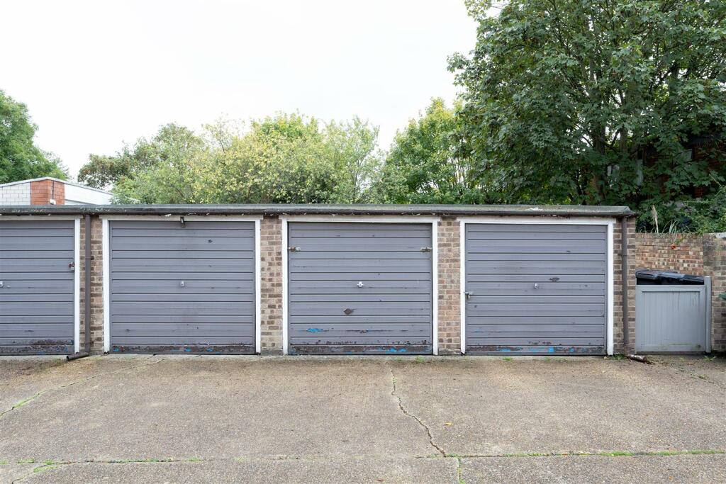 Wallwood Road, E11