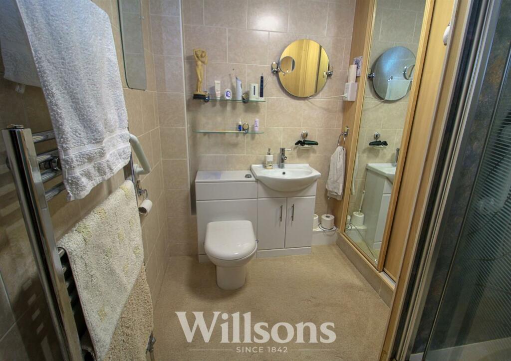 Shower Room.jpg