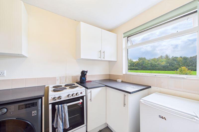 Kitchen side