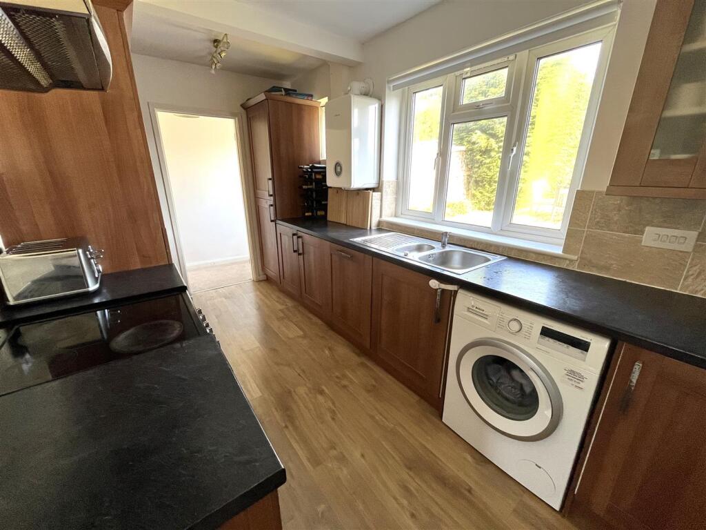 Fitted Kitchen