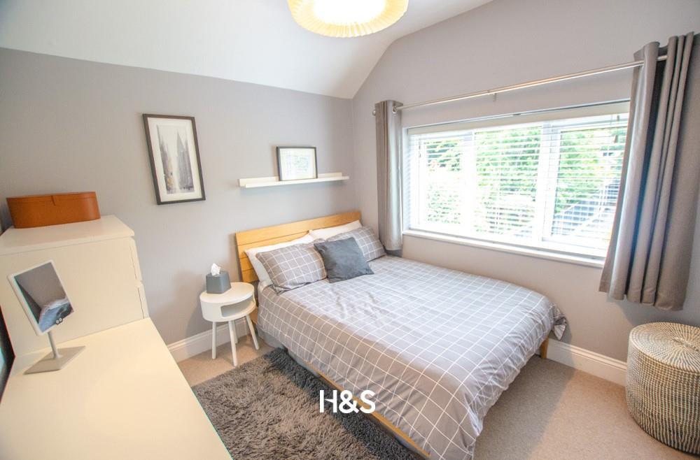 33 Burman Road - Bedroom.jpg