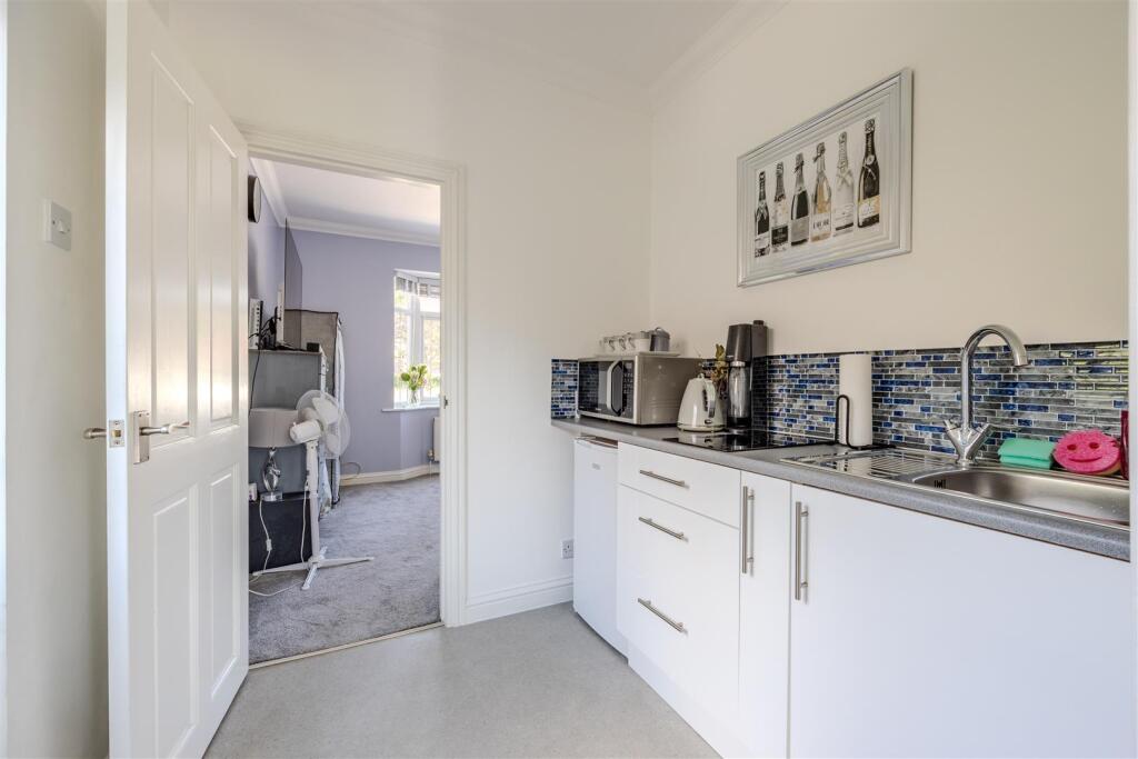 Kitchenette