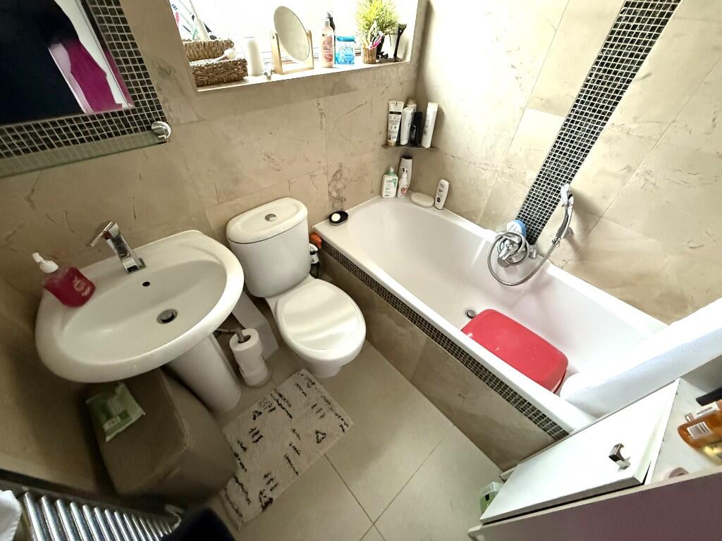 FITTED BATHROOM