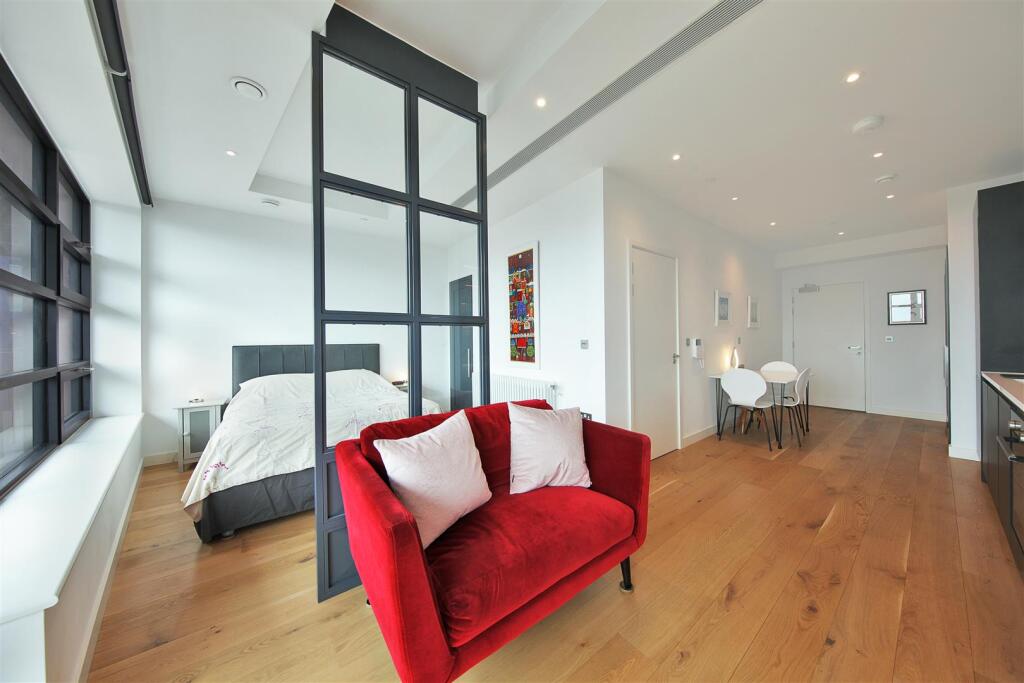 Flat 1906, Defoe House - cZwuqzAsszraef7YG6gi.jpg