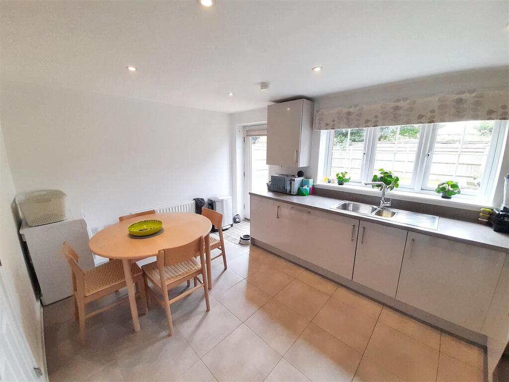 Kitchen dining room 1 new.jpg