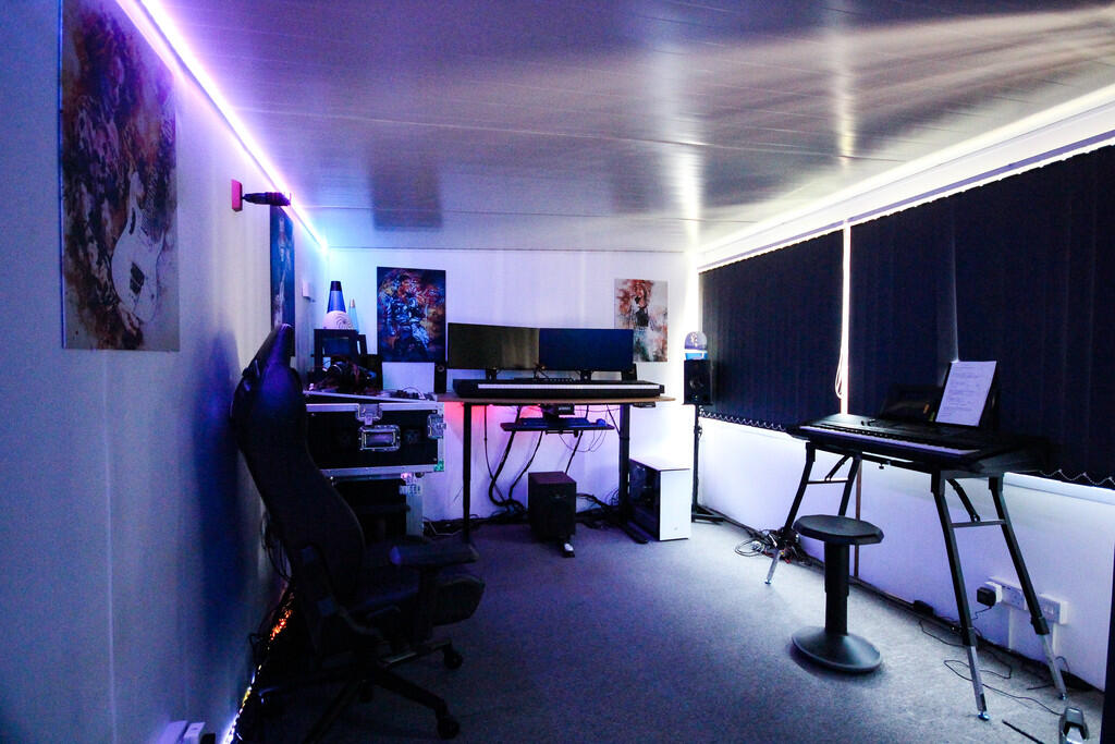 Garden_Studio_Ins...