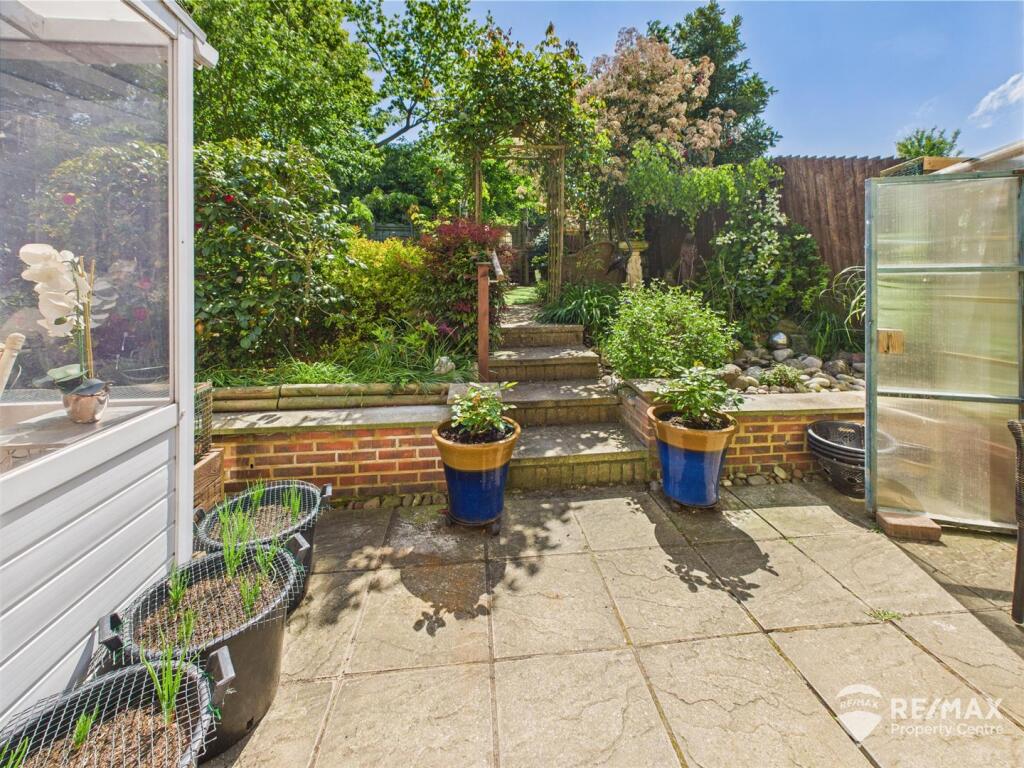 Garden (2).jpg