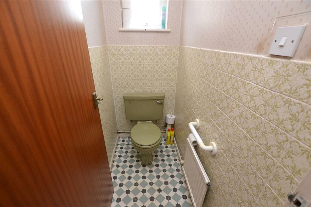 CLOAKROOM