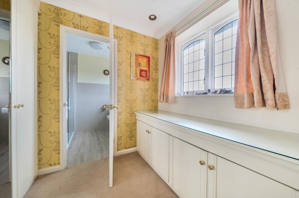 1325575-7-6880c90e4dc58