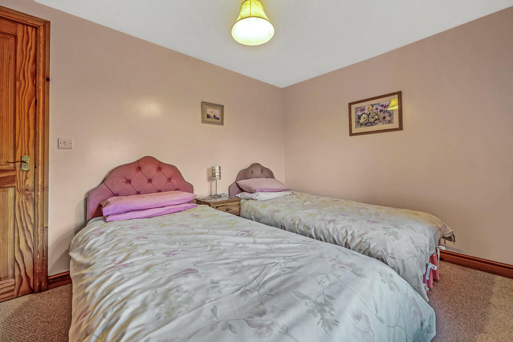Swallows Nest Bed...